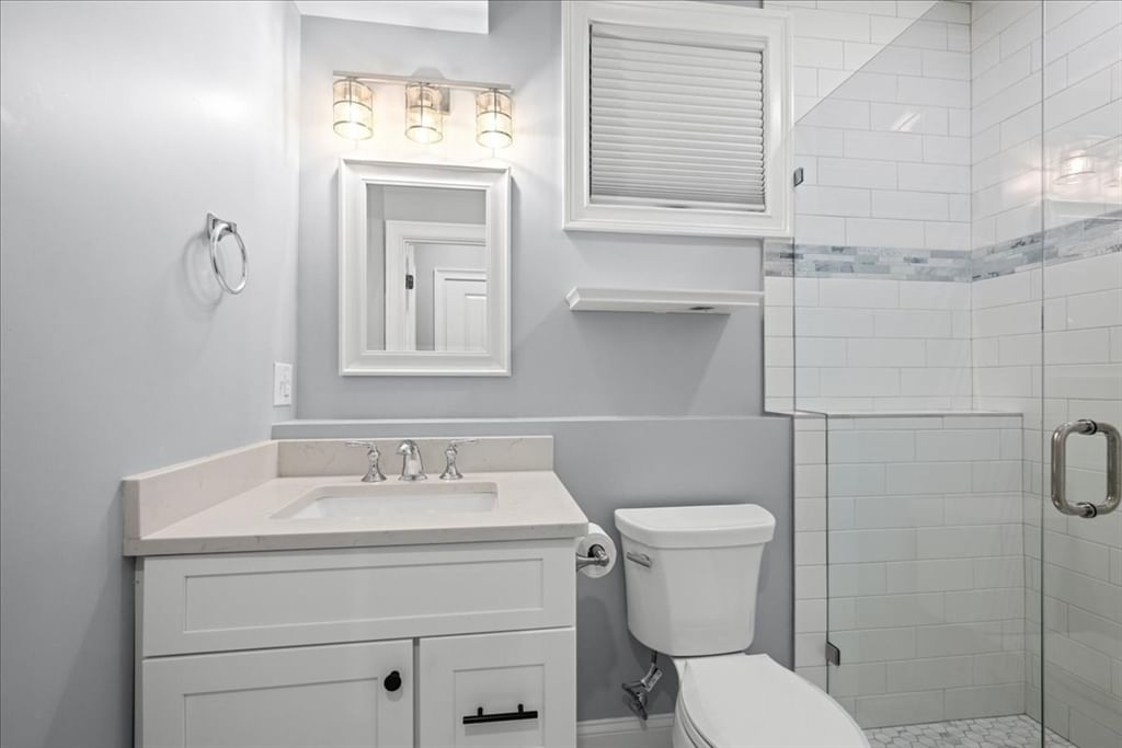 104 Beacon St #2 Somerville — Photo 13 of 26