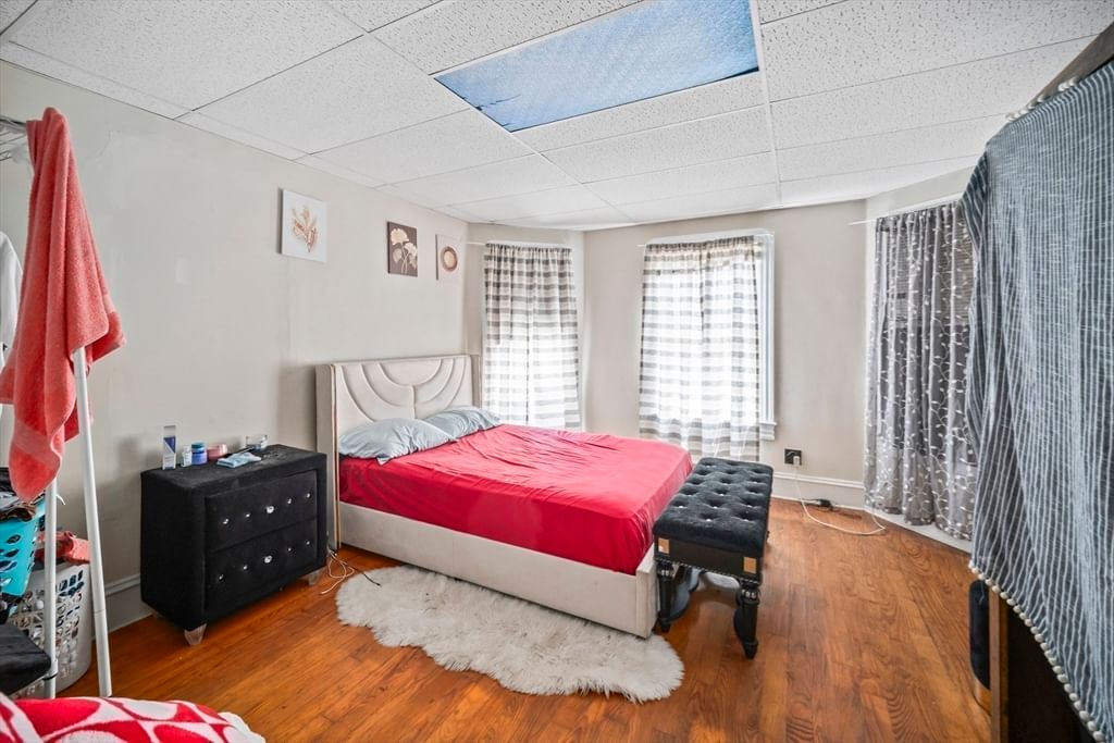 82 Snell St Fall River — Photo 10 of 20