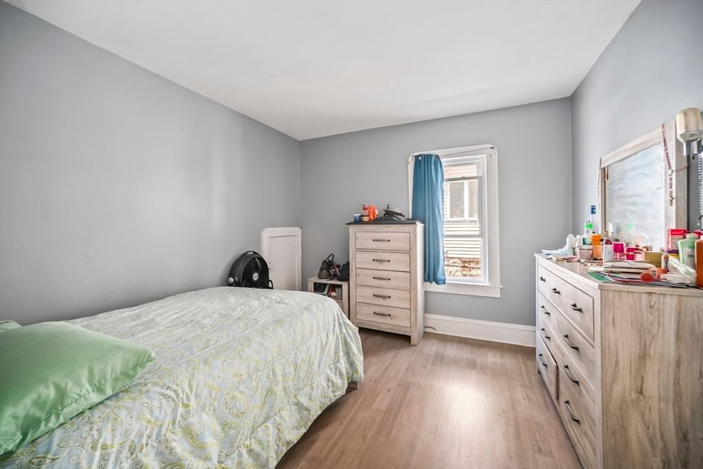 82 Snell St Fall River — Photo 16 of 20