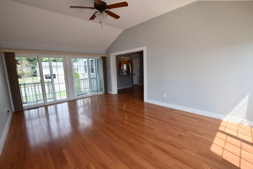 20 Quarry Stone Drive Bridgewater — Photo 15 of 39