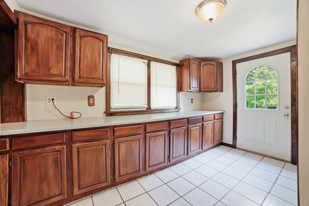 132 Charlton Road, Spencer, MA, 132 Charlton Road, Spencer, MA Photo #11