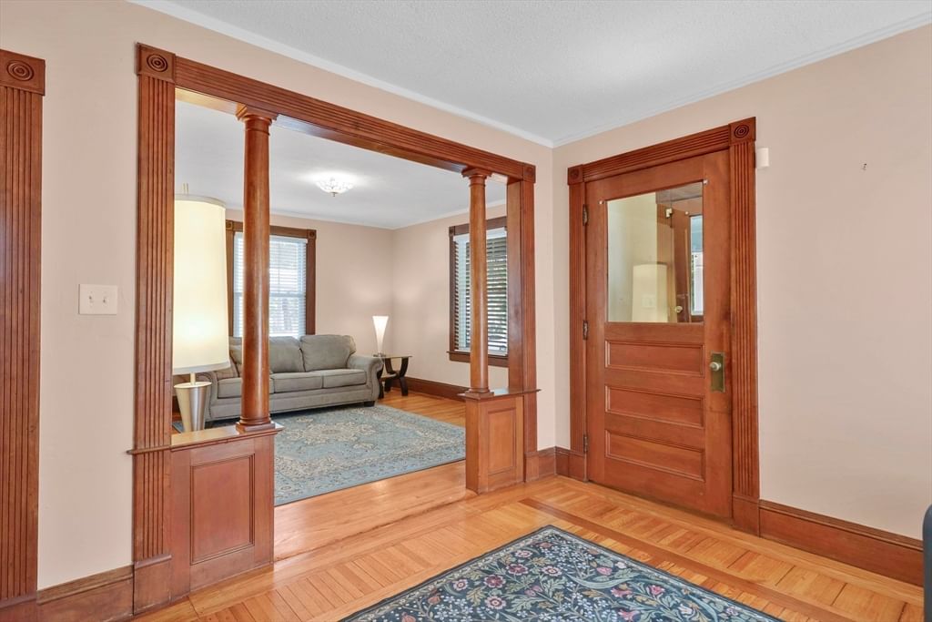 36 Spruceland Ave Springfield — Photo 15 of 42