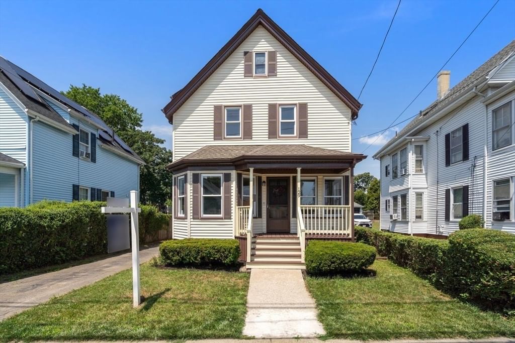 129 Maple Street Lynn — Photo 2 of 35
