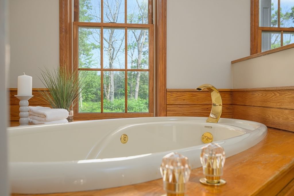 190 Russell Hill Rd, Ashburnham, MA 01430 photo 5