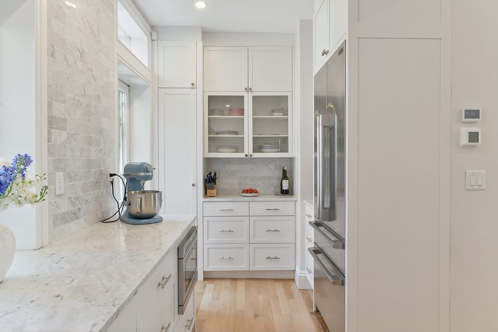 89 Revere St, Boston, MA Photo #10