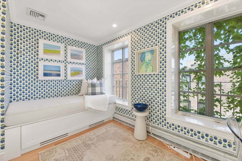 89 Revere St, Boston, MA Photo #20