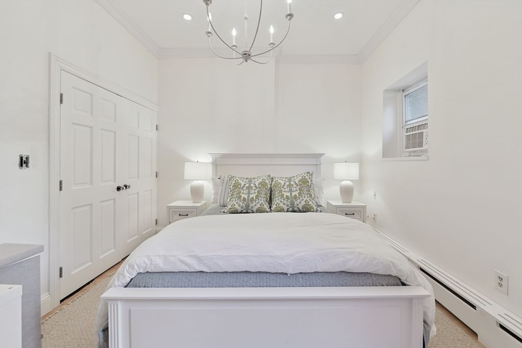 89 Revere St, Boston, MA Photo #26
