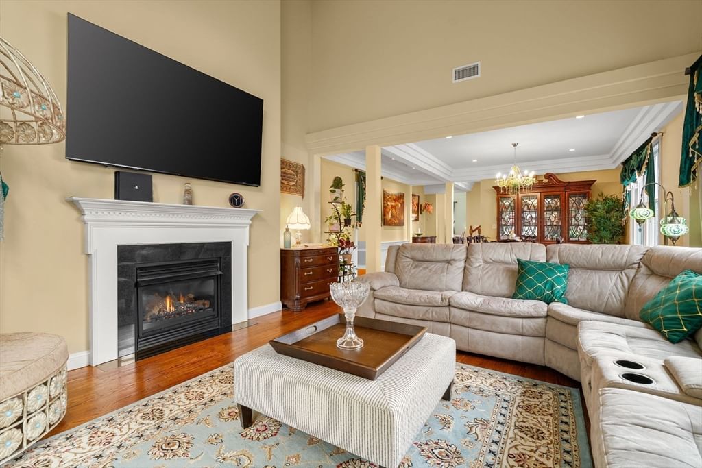 127 Johnson Woods Dr #127, Reading, MA Photo #14