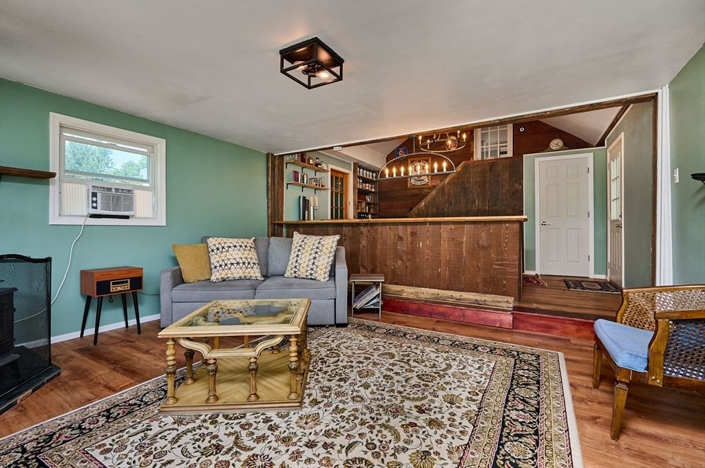 666 Montgomery Rd, Westfield, MA Photo #15
