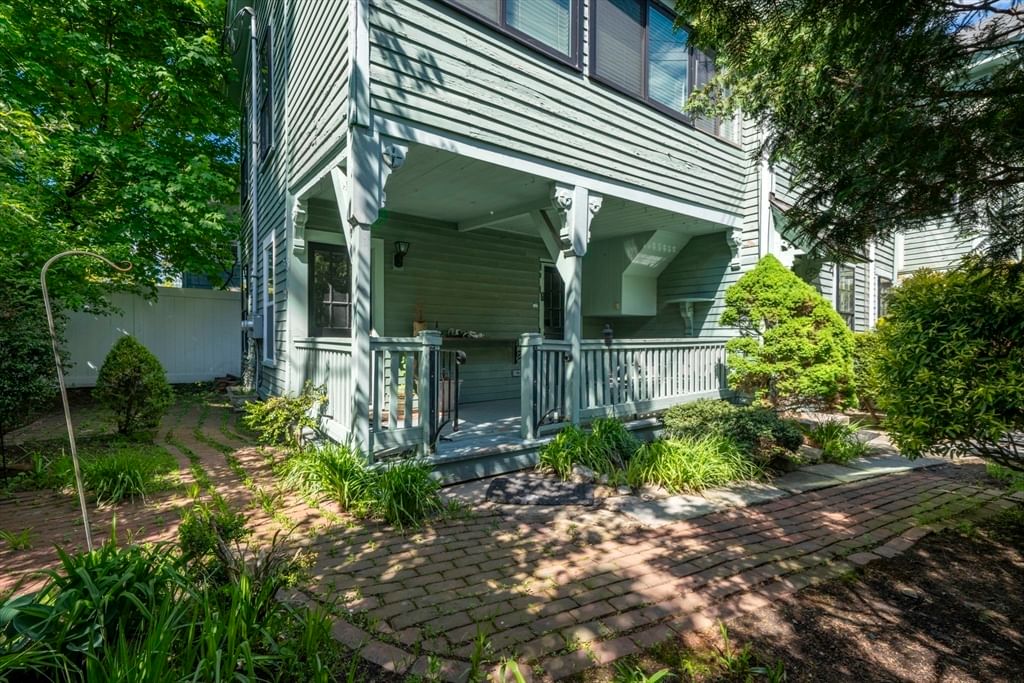 12 Crown St. Worcester — Photo 38 of 42