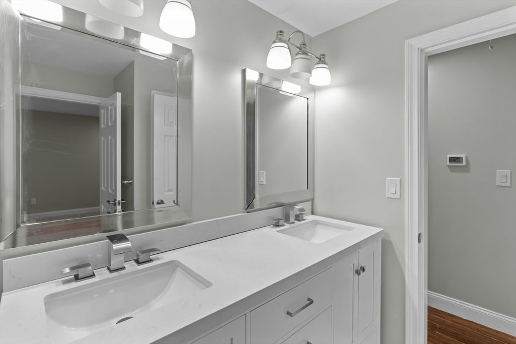 16 Dartmoor Dr Shrewsbury — Photo 19 of 42