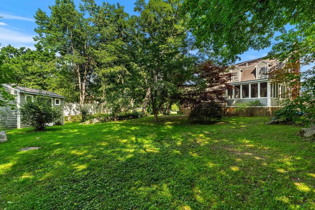 89 W Meadow Rd Lowell — Photo 39 of 42