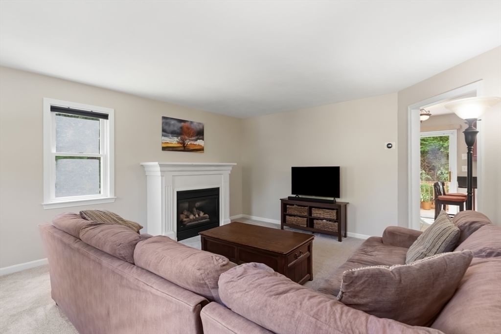 32 Hastings Dr, Northbridge, MA, 32 Hastings Dr, Northbridge, MA Photo #17