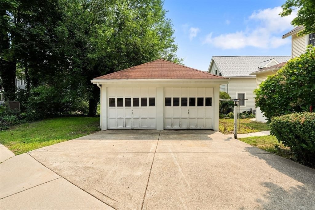 67 Ronald Road Arlington — Photo 39 of 41