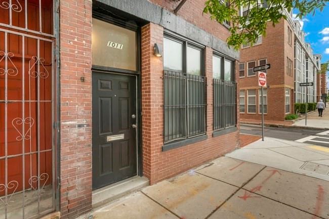 4 Burke St Boston — Photo 26 of 28