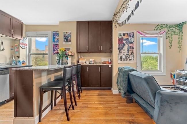 4 Burke St Boston — Photo 4 of 28