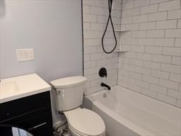 31 Homestead #2 Boston — Photo 18 of 18