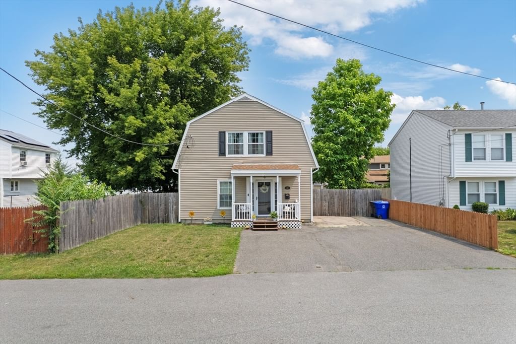 86 Mowry Avenue, East Providence, RI, 86 Mowry Avenue, East Providence, RI Photo #2