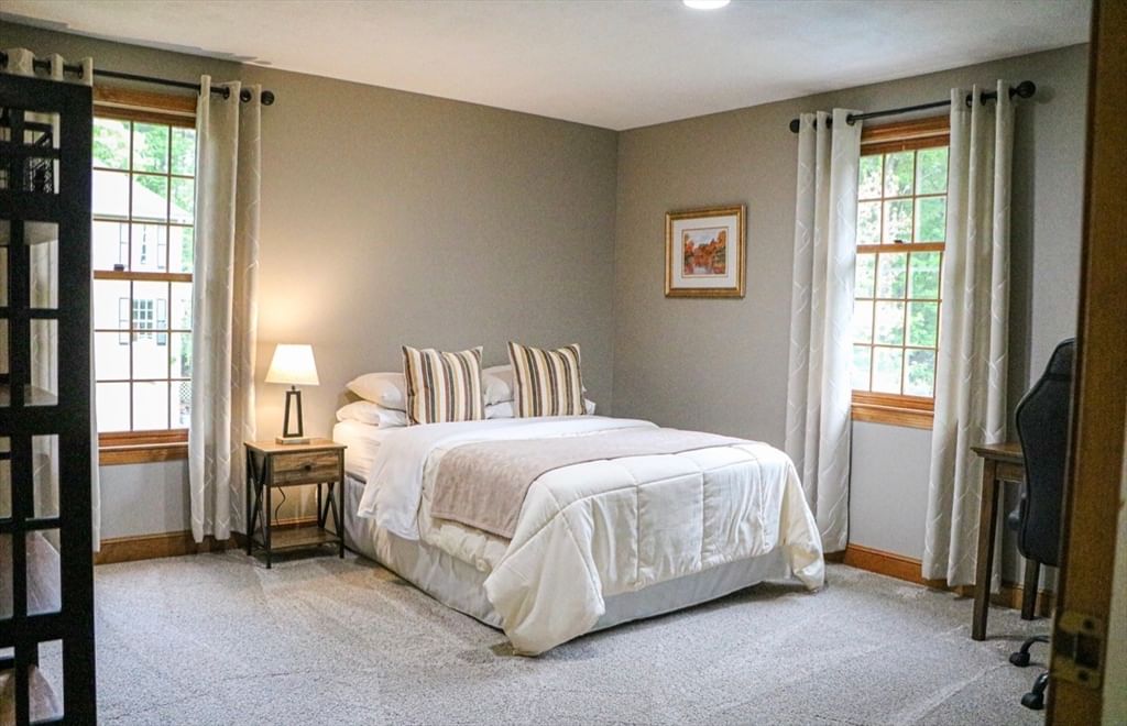 39 Spring Hill Rd North Andover — Photo 19 of 28