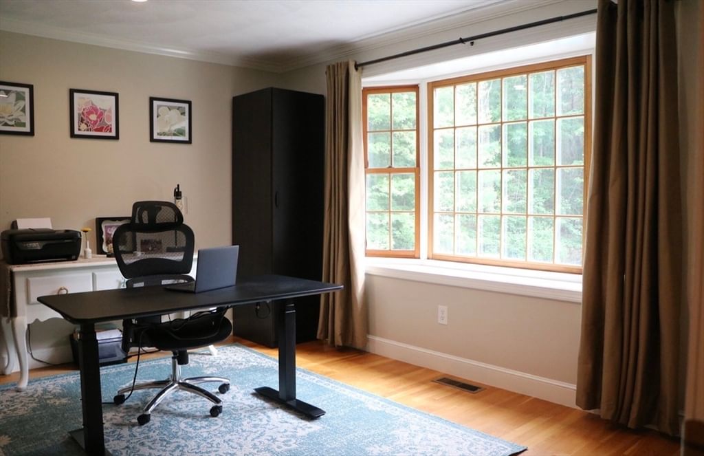 39 Spring Hill Rd North Andover — Photo 9 of 28