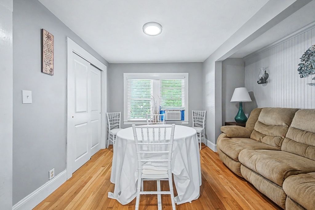 26 W Leonard St Foxboro — Photo 17 of 32