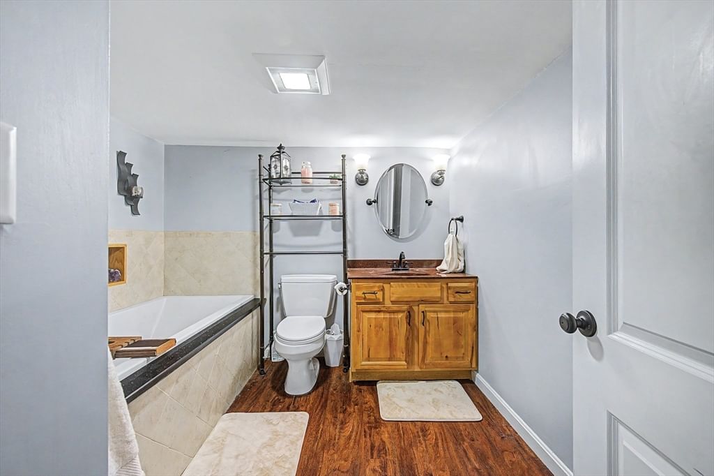 26 W Leonard St Foxboro — Photo 27 of 32