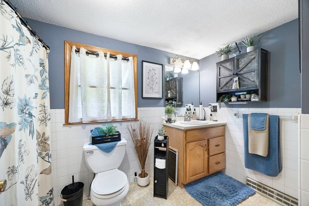284 Buck Pond Rd Westfield — Photo 14 of 36
