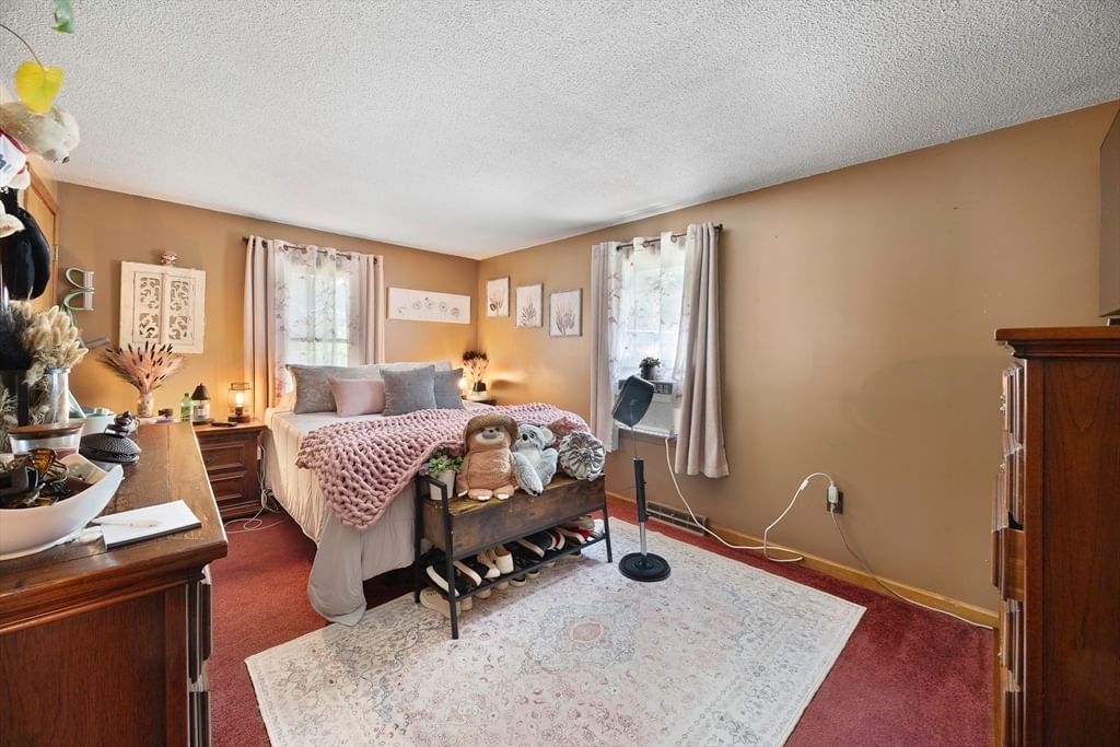 284 Buck Pond Rd Westfield — Photo 15 of 36