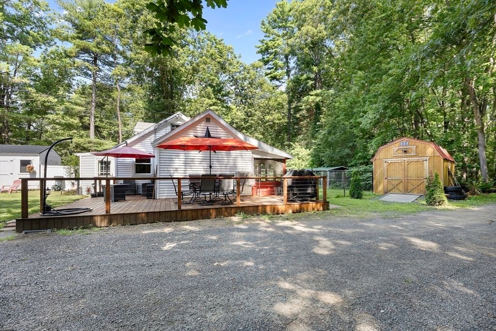 284 Buck Pond Rd Westfield — Photo 25 of 36