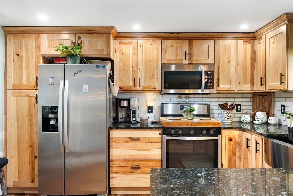 284 Buck Pond Rd, Westfield, MA, 284 Buck Pond Rd, Westfield, MA Photo #3