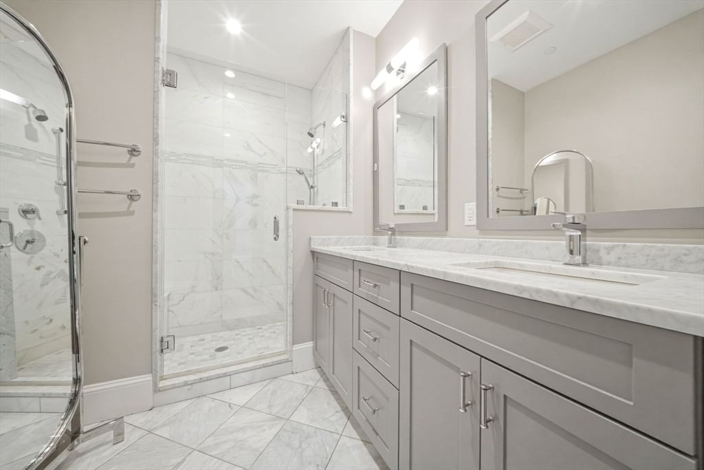 324 Tappan #PH Brookline — Photo 23 of 32