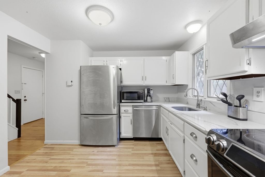 155 Porter Lake Drive #155, Springfield, MA Photo #10
