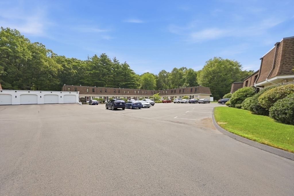 155 Porter Lake Drive #155, Springfield, MA Photo #33
