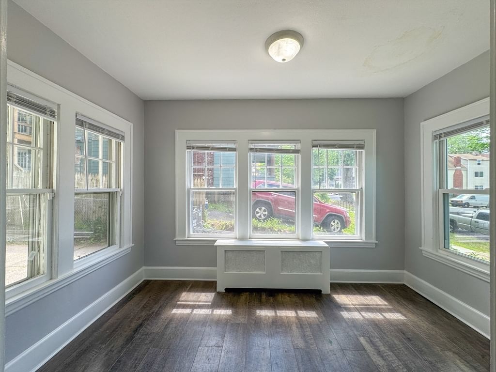 185 Leyfred Ter Springfield — Photo 26 of 35
