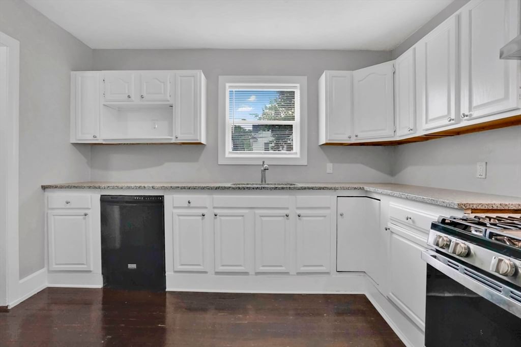 47 Trafton Rd Springfield — Photo 8 of 37