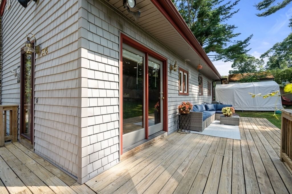 375 Middle Rd, Acushnet, MA, 375 Middle Rd, Acushnet, MA Photo #17