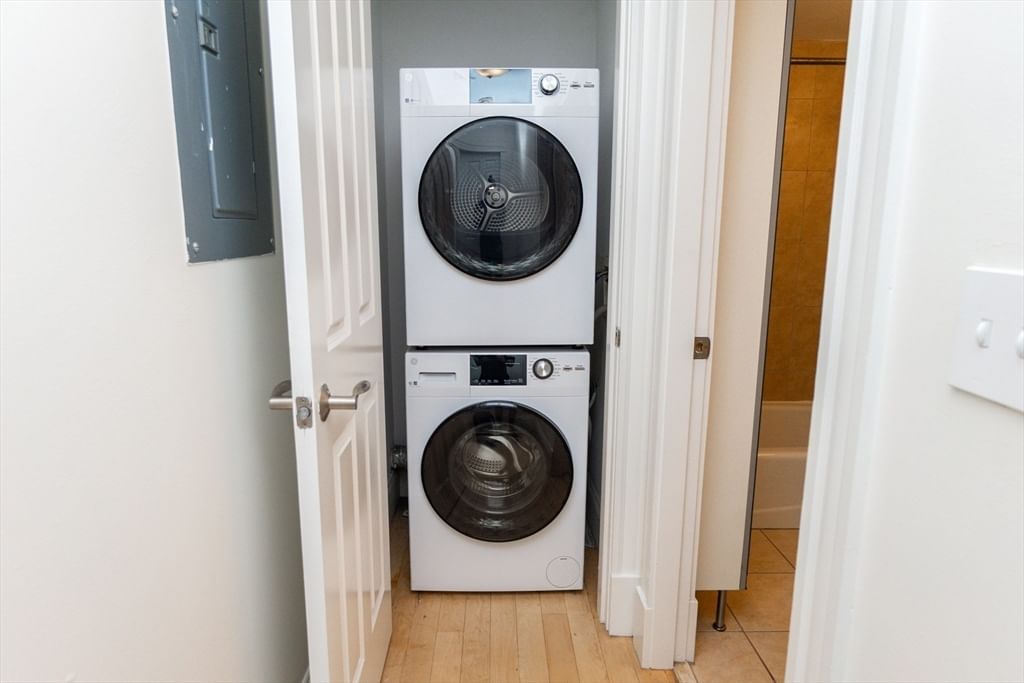 45 W Broadway #208 Boston — Photo 21 of 24