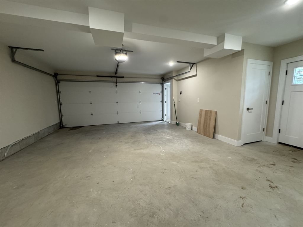 562 Gorham Street #02 Lowell — Photo 25 of 30