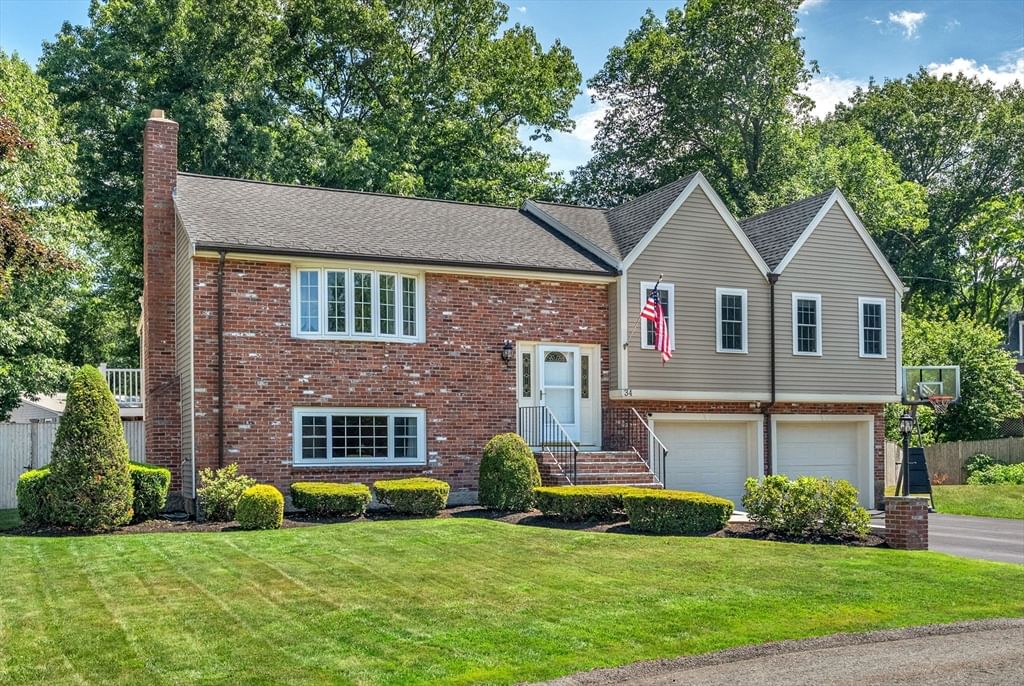 34 Judith Cir, Dedham, MA Photo #3