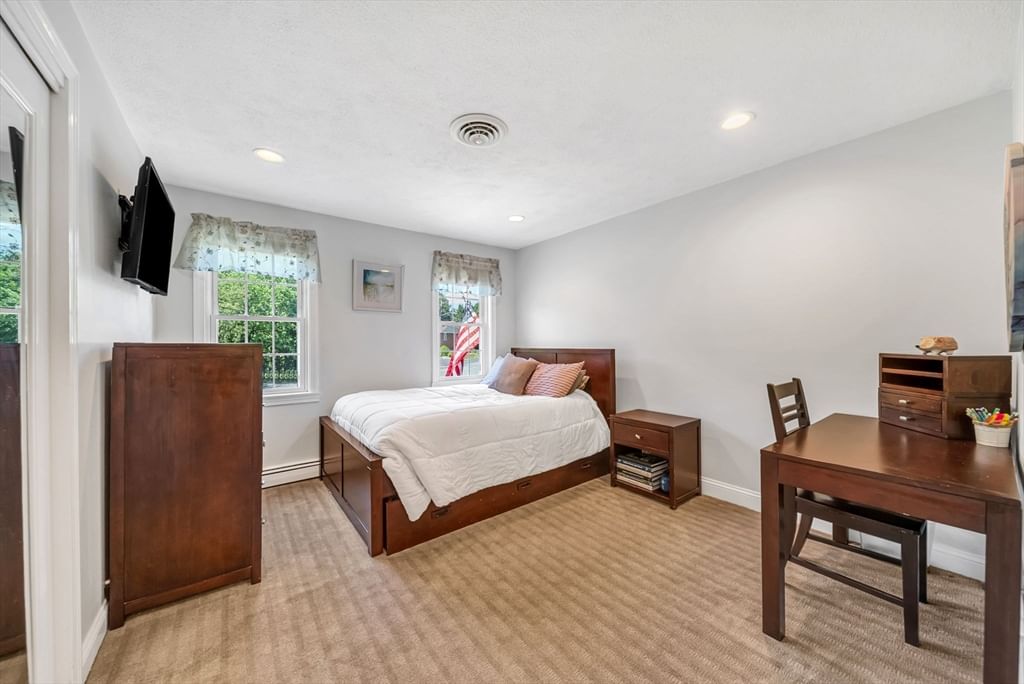 34 Judith Cir, Dedham, MA Photo #32