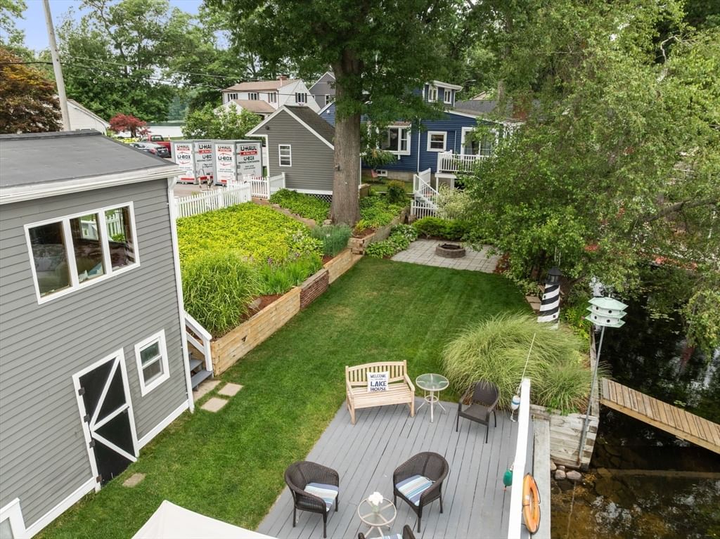 32 Treasure Island Rd Plainville — Photo 10 of 42
