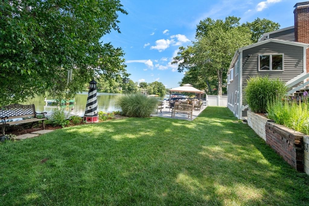 32 Treasure Island Rd Plainville — Photo 11 of 42