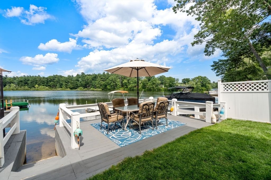 32 Treasure Island Rd Plainville — Photo 12 of 42