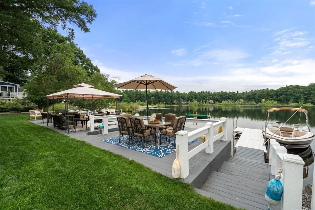 32 Treasure Island Rd Plainville — Photo 14 of 42