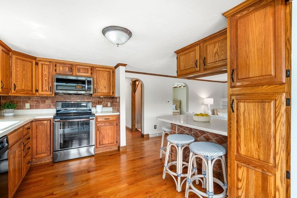 32 Treasure Island Rd Plainville — Photo 23 of 42