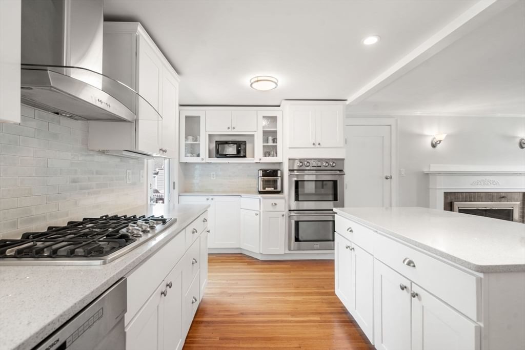 32 Grosvenor Rd Waltham — Photo 6 of 39