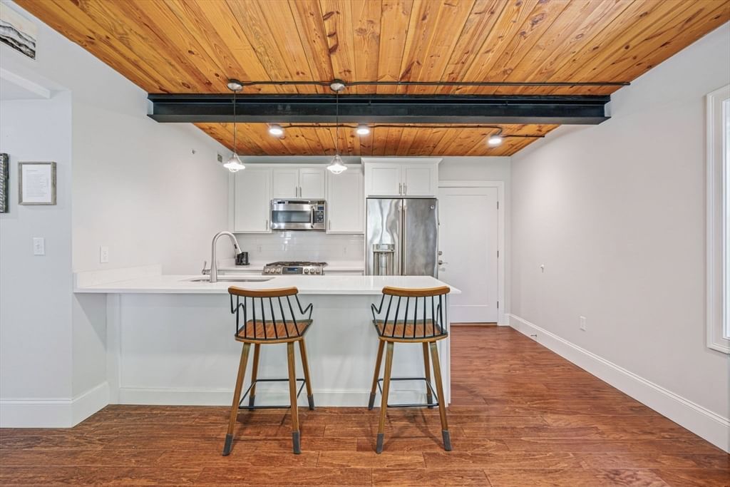 192 Raymond St #4 Cambridge — Photo 16 of 34
