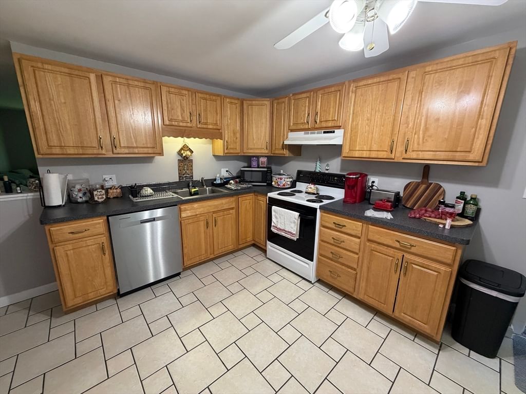 224 Chestnut Street, North Attleboro, MA, 224 Chestnut Street, North Attleboro, MA Photo #6
