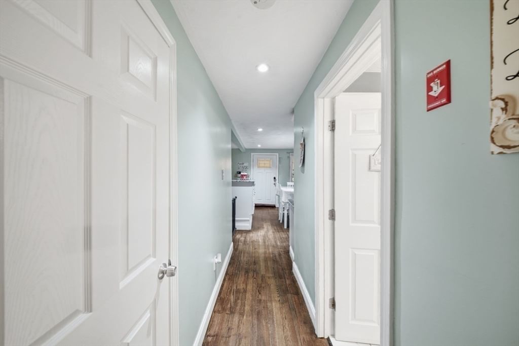 1582 Varnum Ave Lowell — Photo 13 of 42