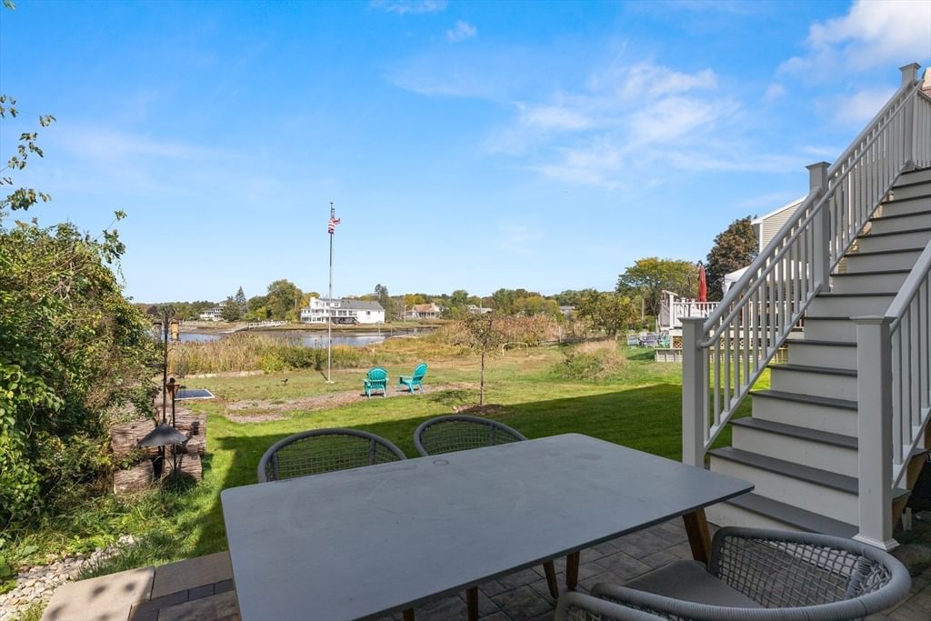 59 Riverview Ave, Danvers, MA Photo #32
